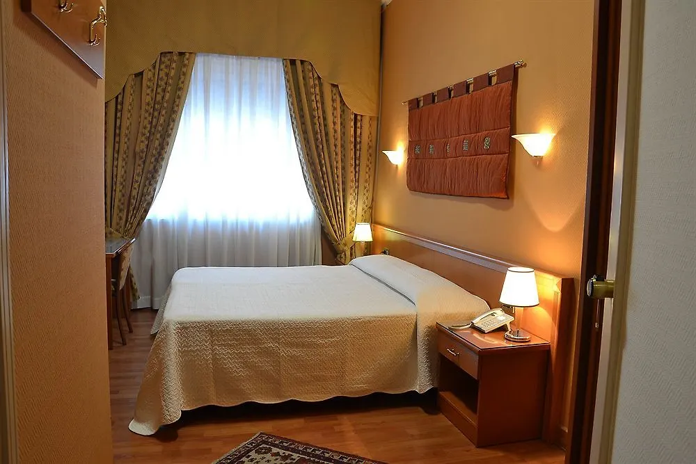 Hotel Gardenia Палермо